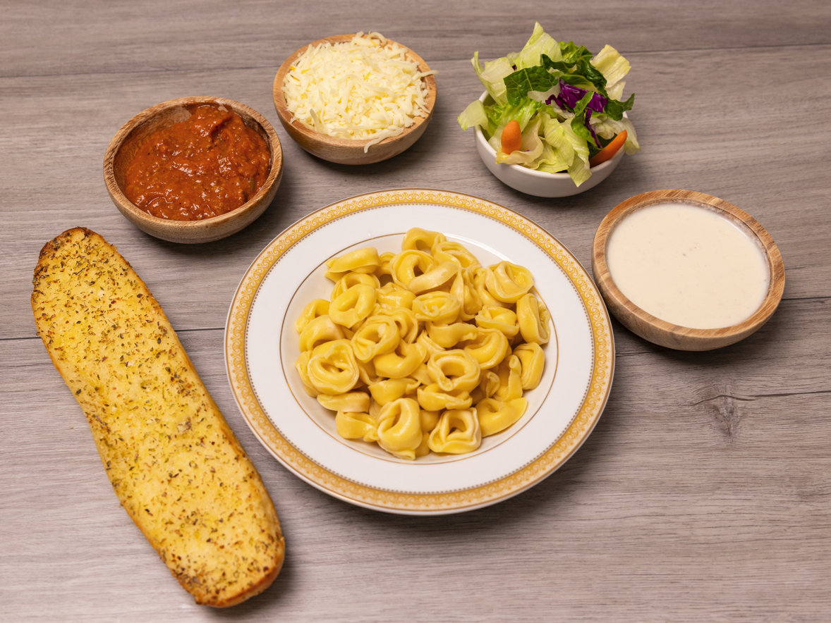 Cheese Tortellini W/Alfredo Sauce