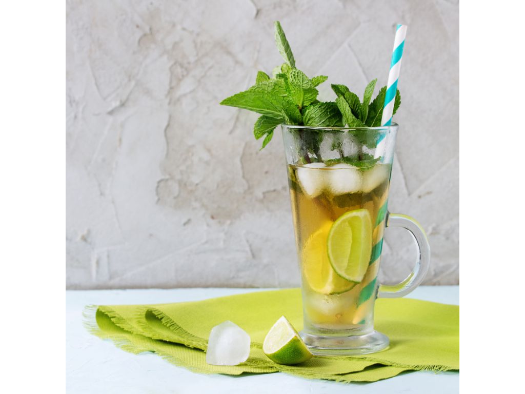 A11. Trà Đào / Peach Green Tea.