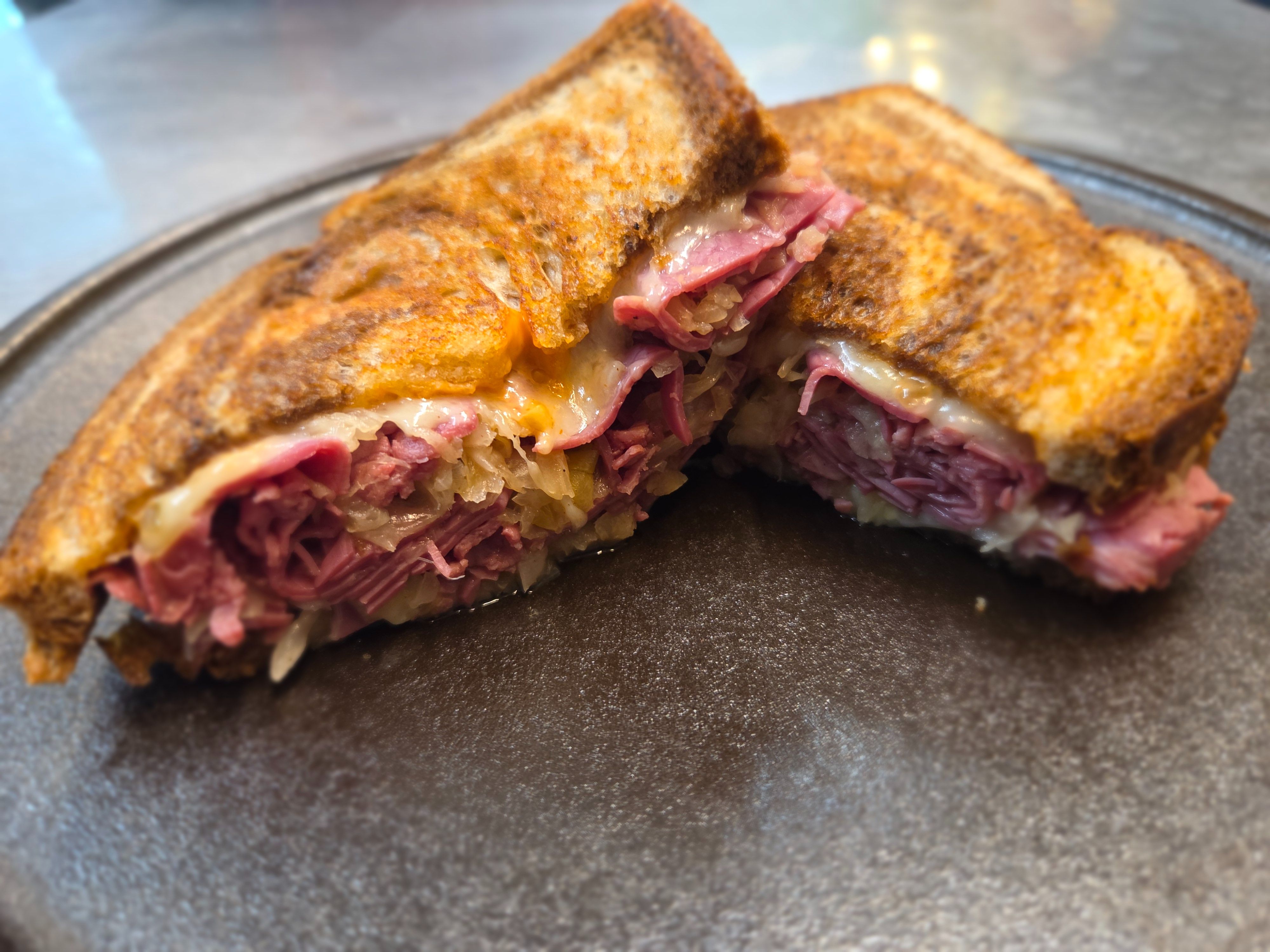 Grilled Ruben w/ Fries