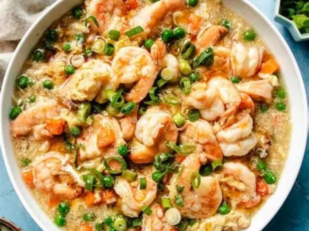Shrimp w/ Lobster Sauce / Tôm sốt tôm hùm / 龙虾酱虾.
