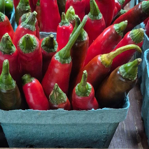 Serrano Hot Peppers, per pint