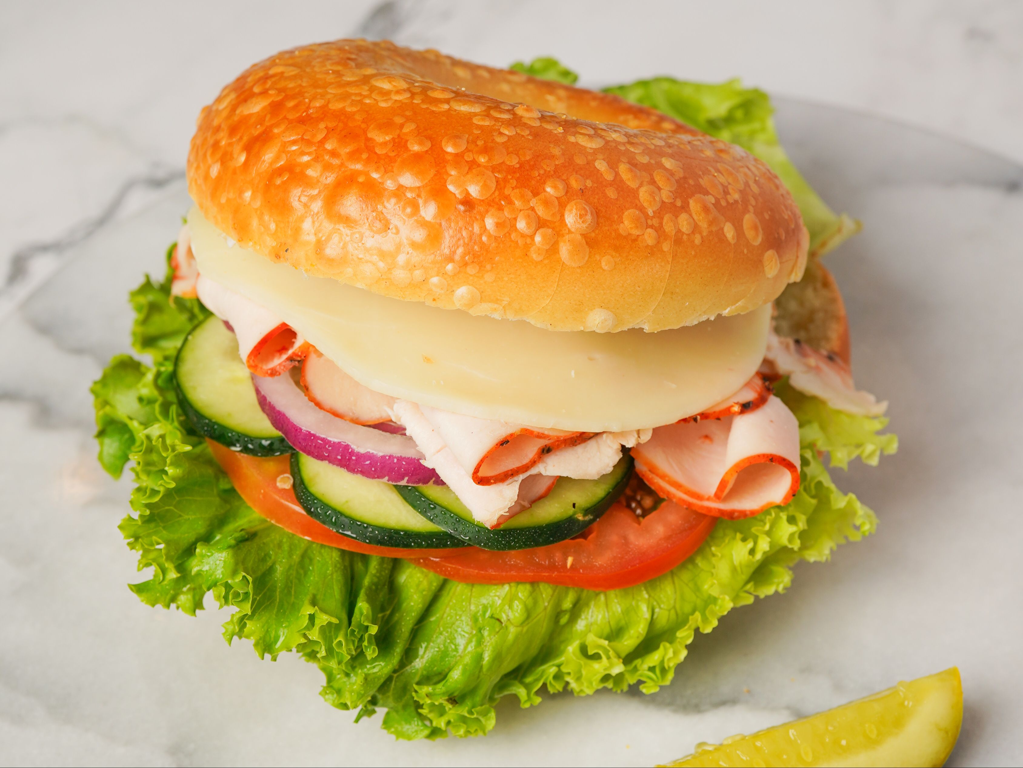 TURKEY VEGGIE SANDWICH.