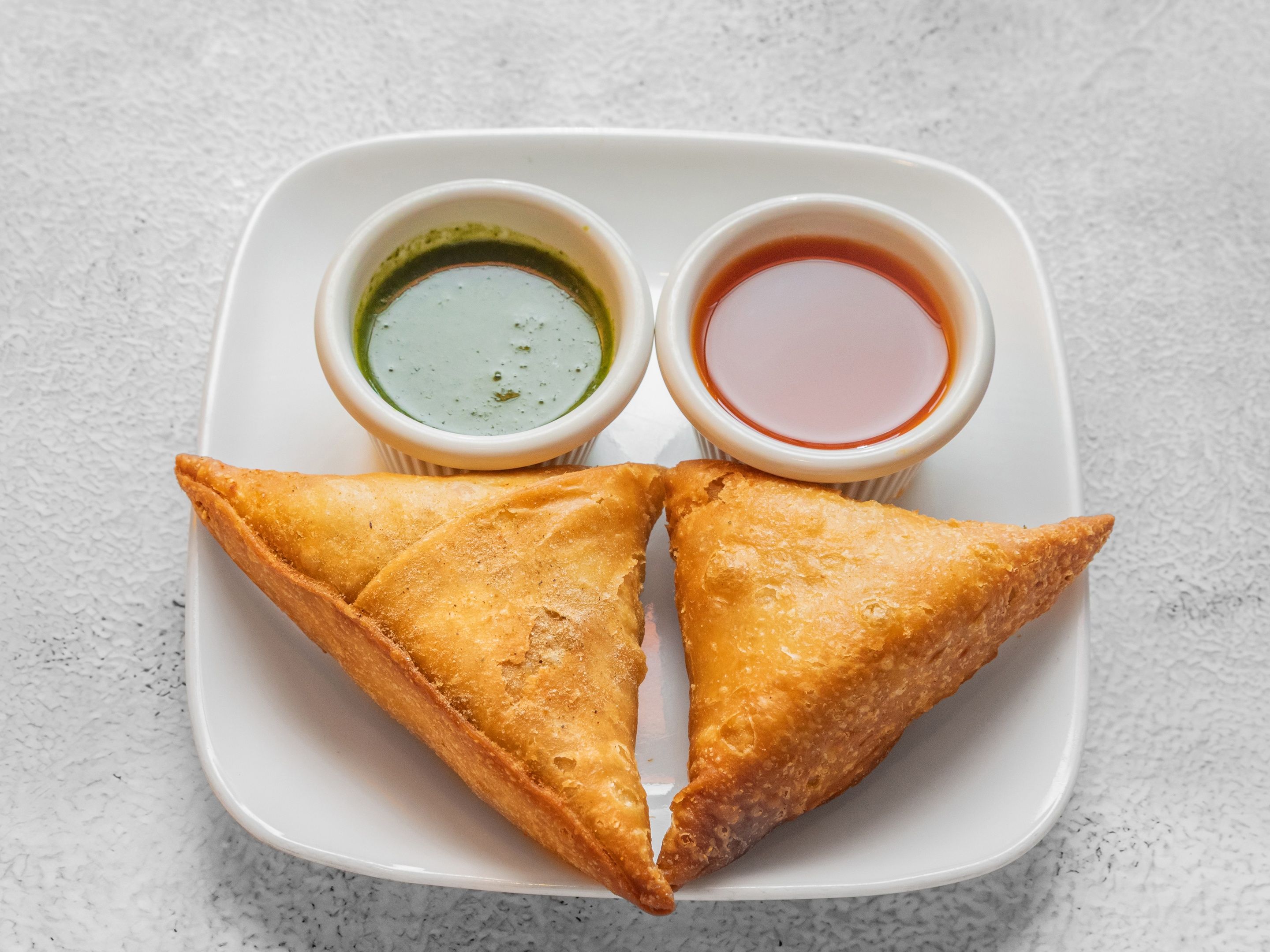 Vegetable Samosa(2 Pcs)
