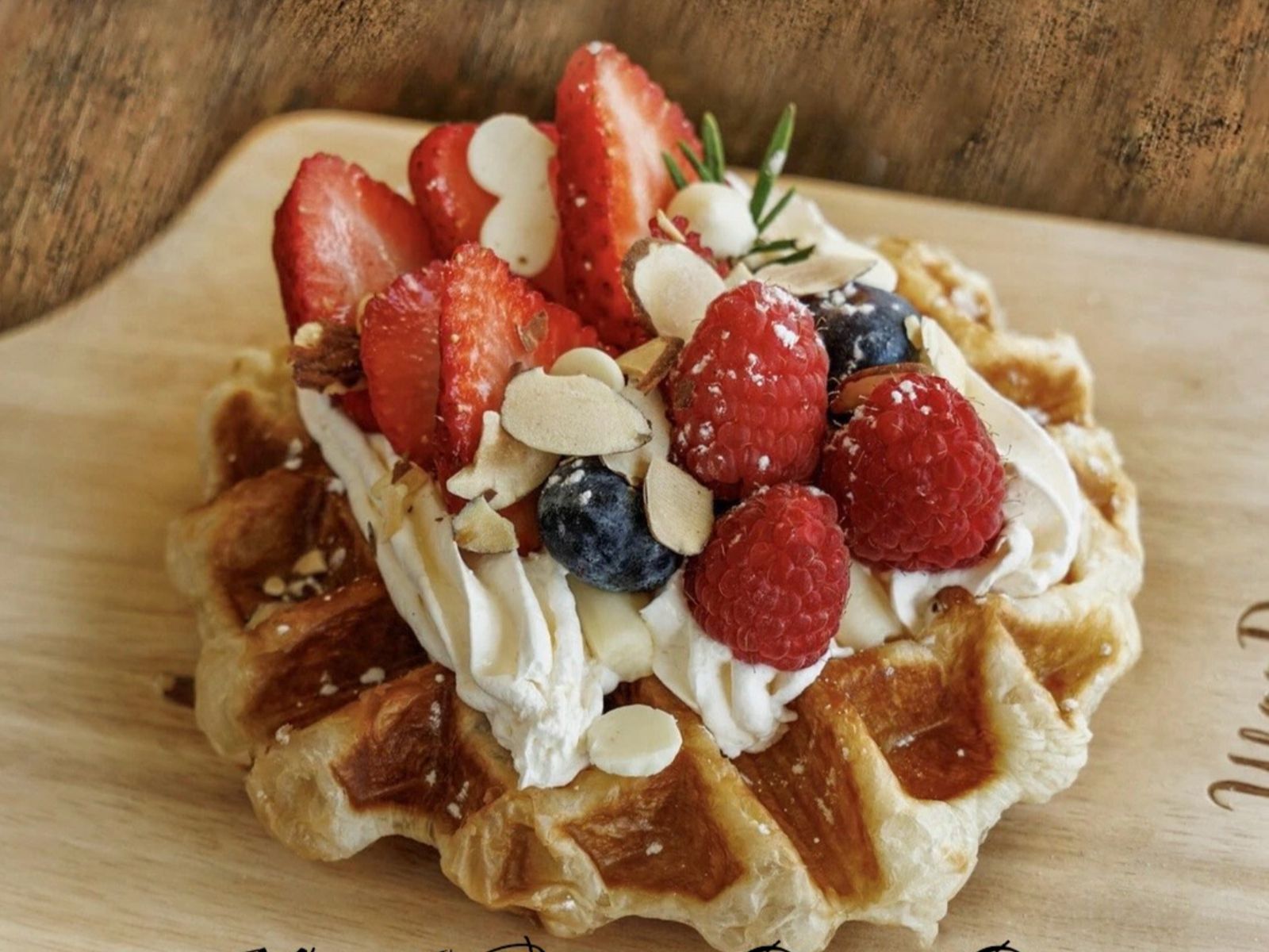 Mixed Berry Croffle.
