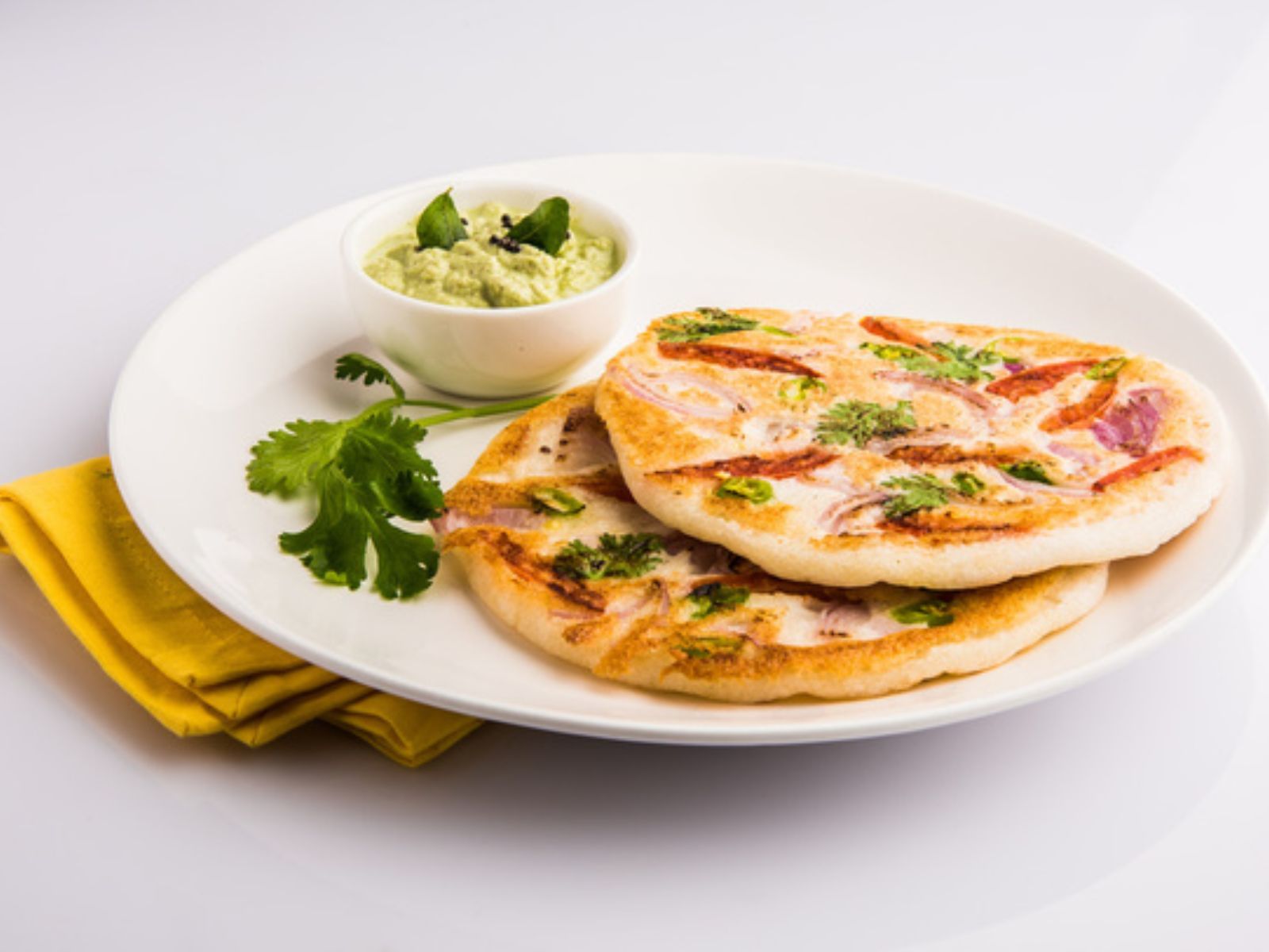 Onion Uthappam (V, GF).