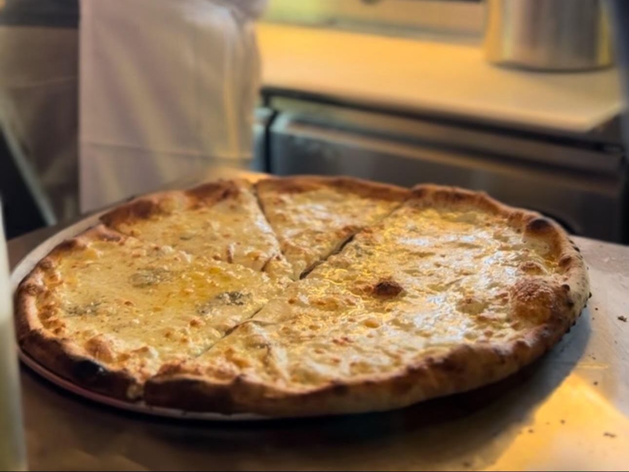 Quattro Formaggi Pizza
