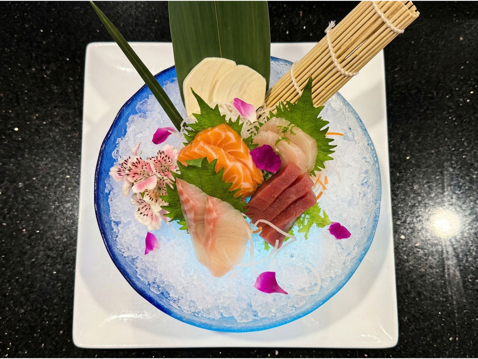 Sashimi Regular*.