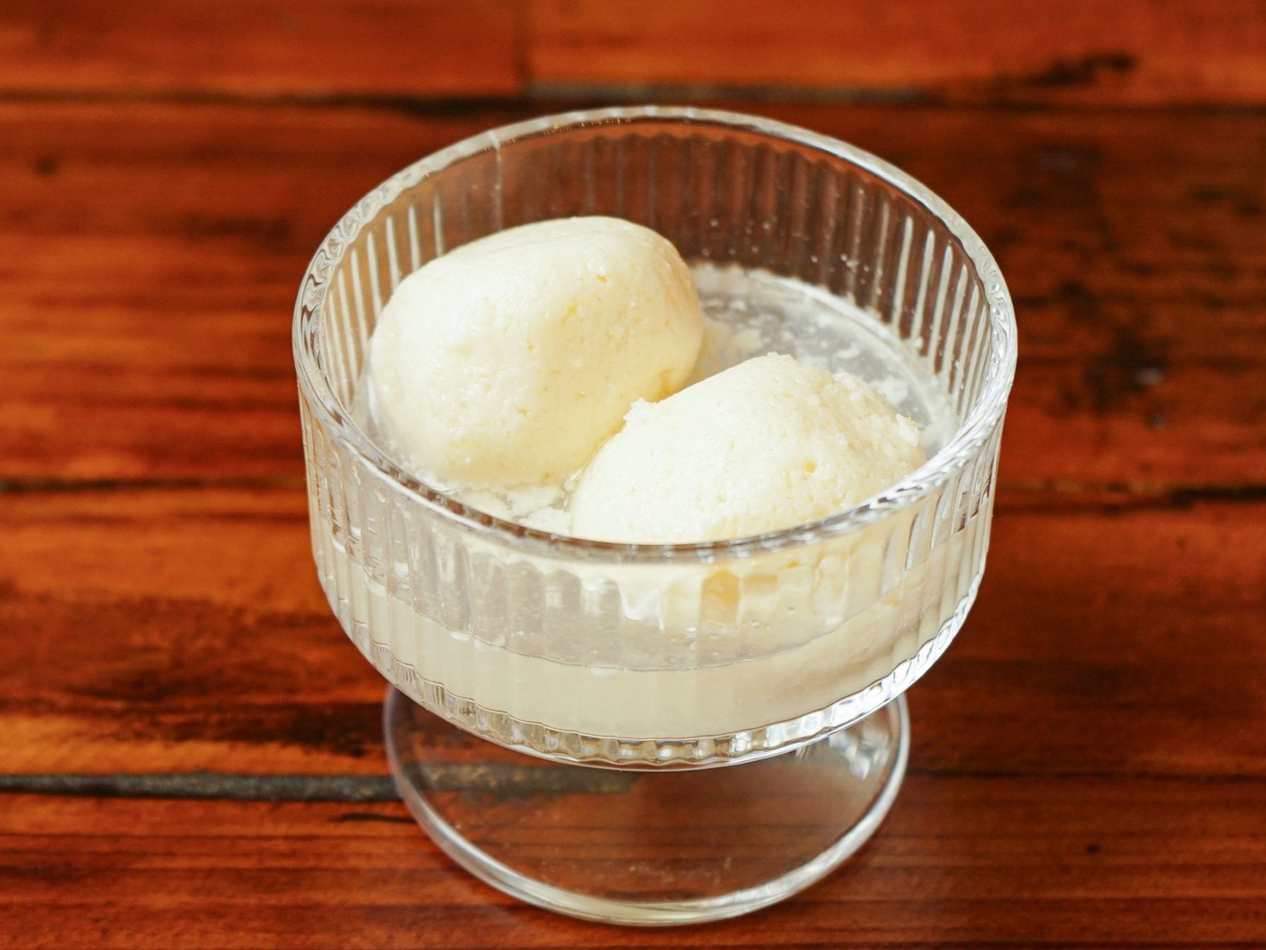 Rosogolla.