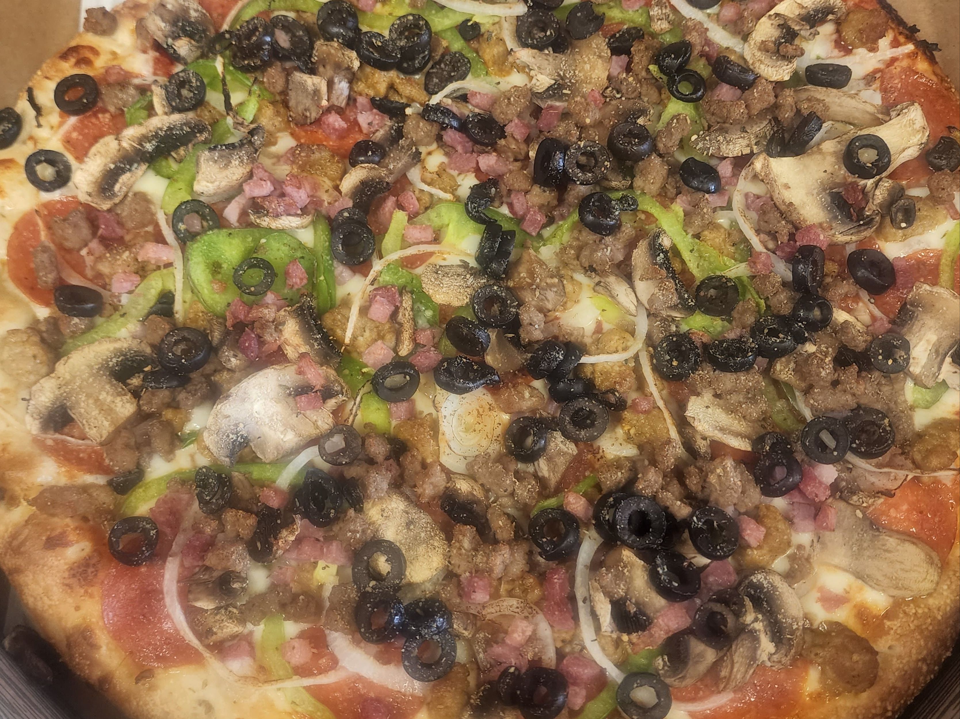 Buck's Super Deluxe Pizza - Personal