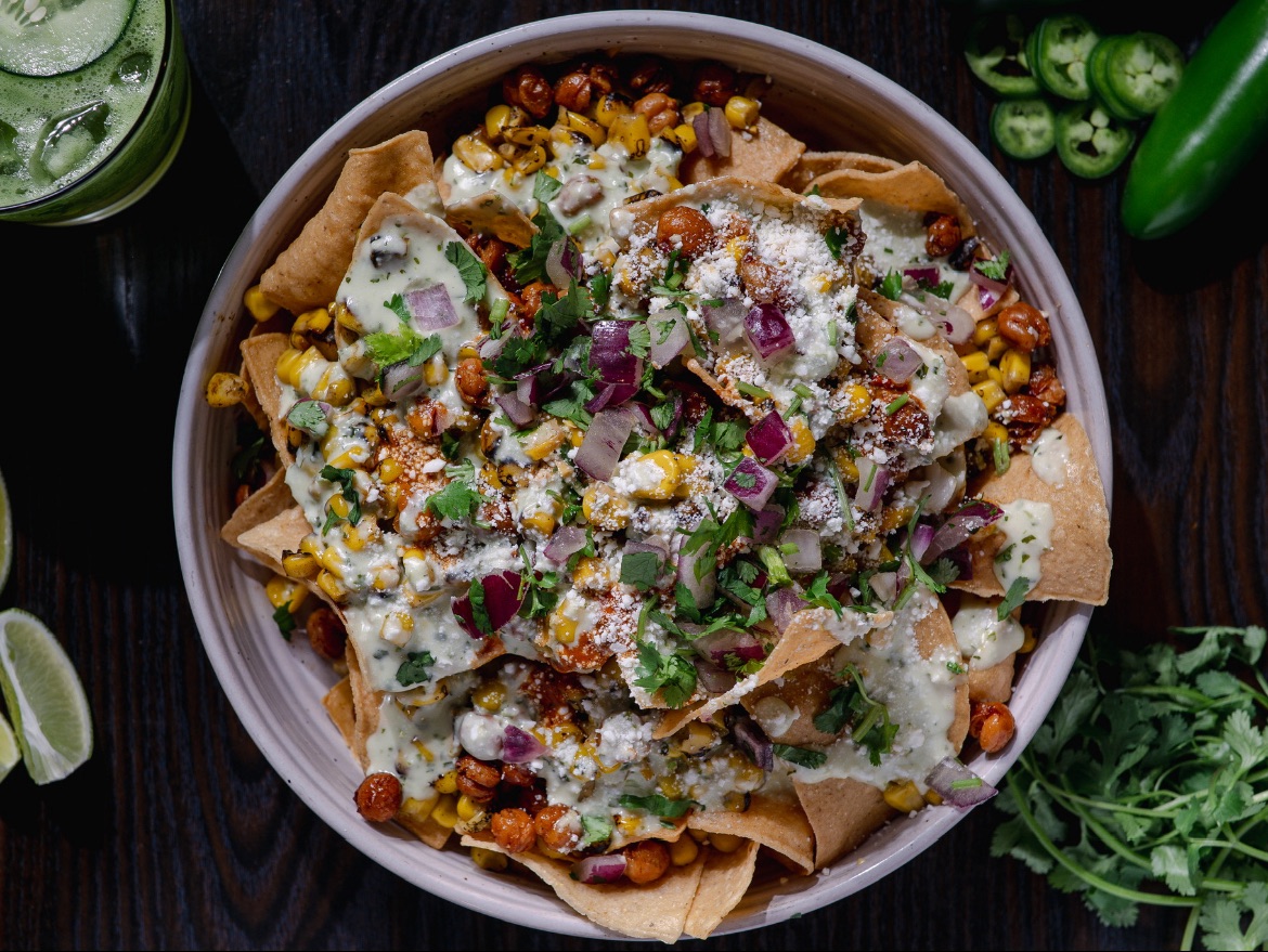 CHICKPEA ELOTE NACHOS.