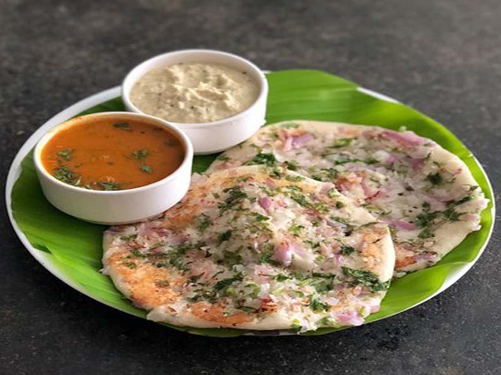 Mix Veg Uthappam.