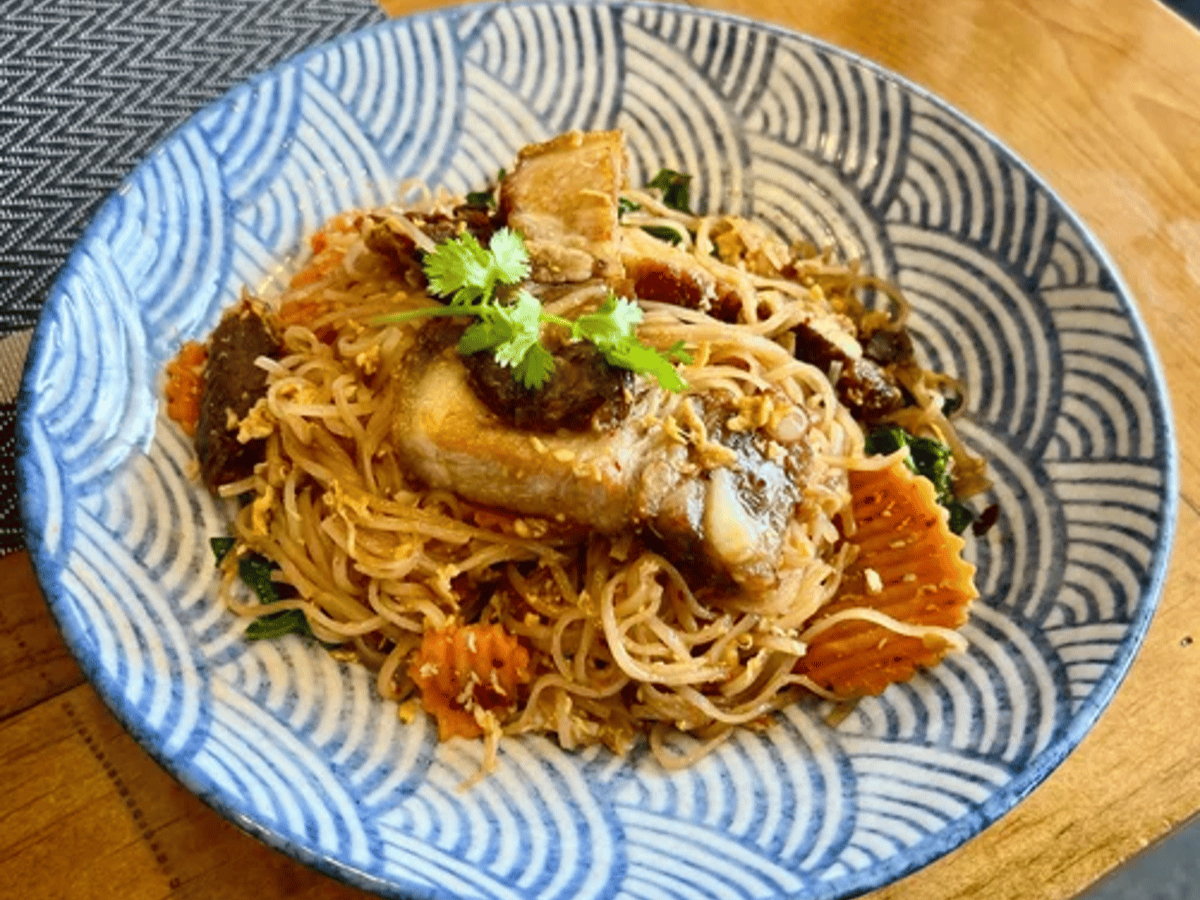 Diva Drunken Noodle.