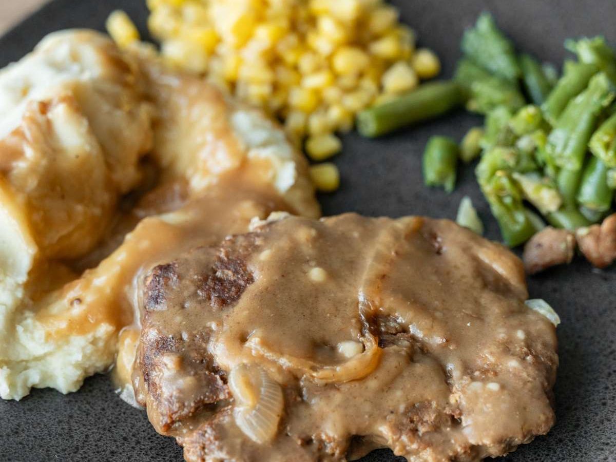 (12 oz.) Hamburger Steak.