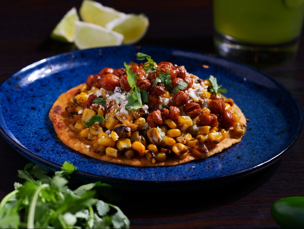 CHICKPEA ELOTE TACO.