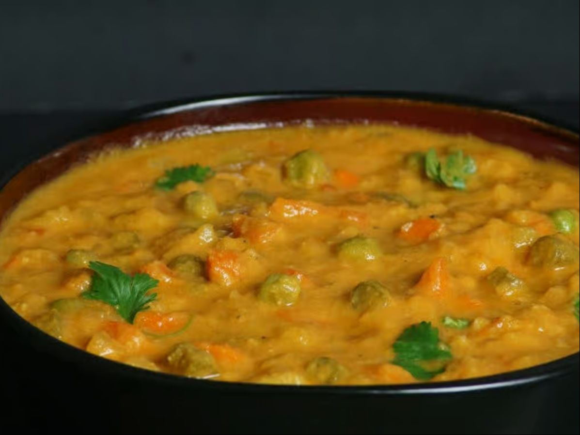 14. Nav Ratan Korma.