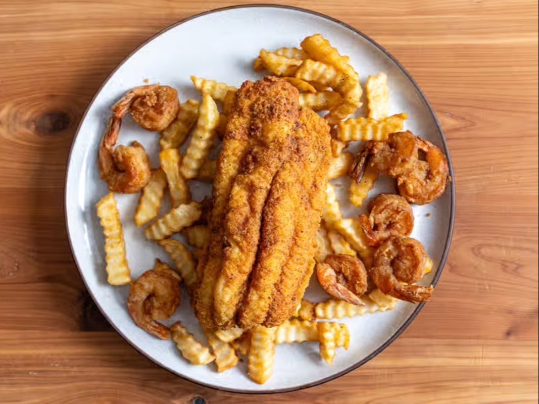 65. Shrimp And Fish w/ Fries.