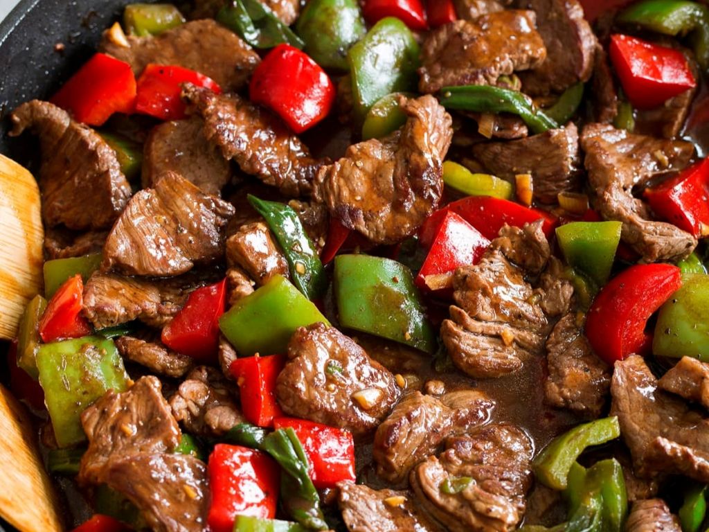 Pepper Steak /Bò sốt tiêu / 胡椒牛排.