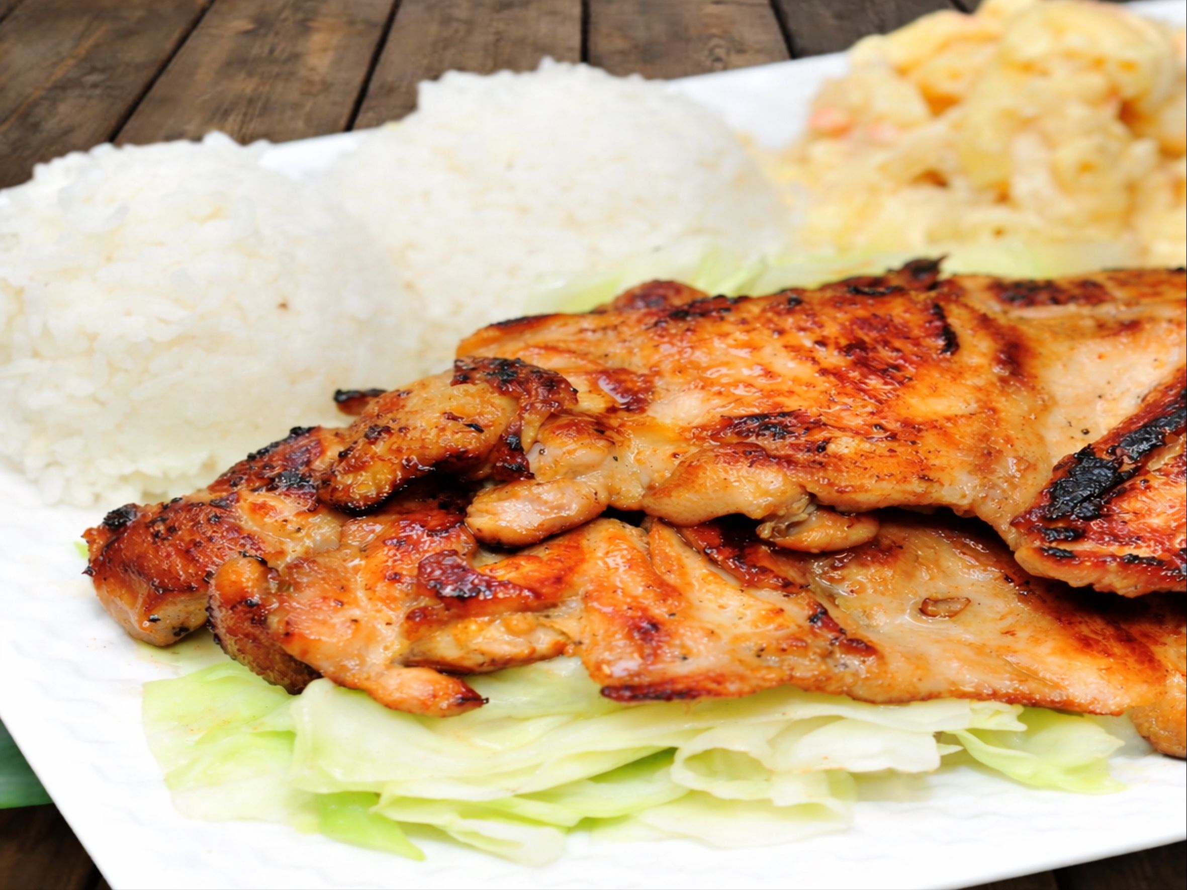 2.Grilled BBQ Chicken (Lunch & Dinner).