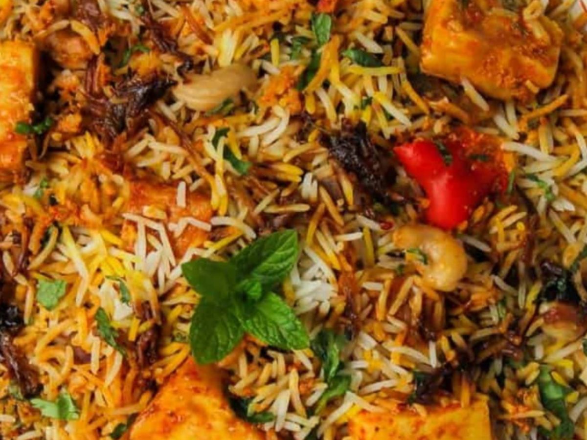 Avakaya Paneer Biryani.