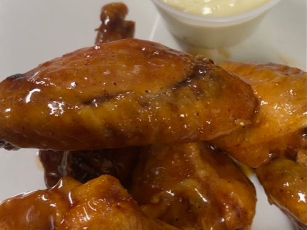 10 pc wings.