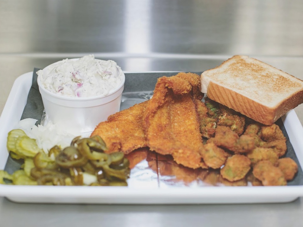 Fish Fillet - Un Pedazo Pescado.