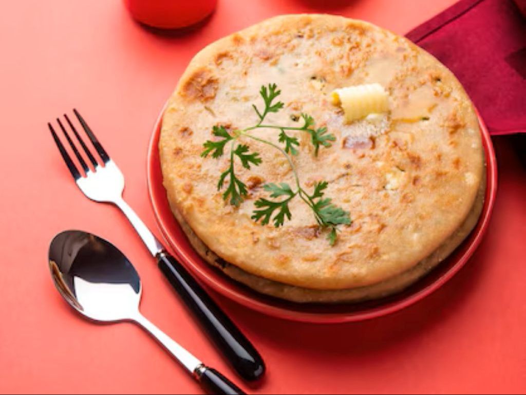 103. Aloo Paratha.