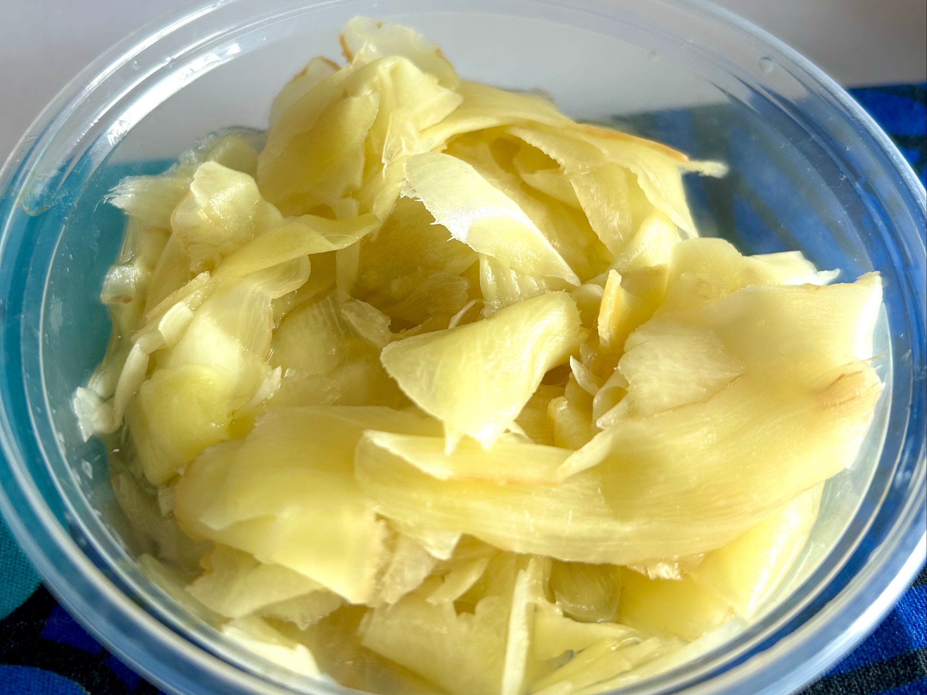 Ginger (large).