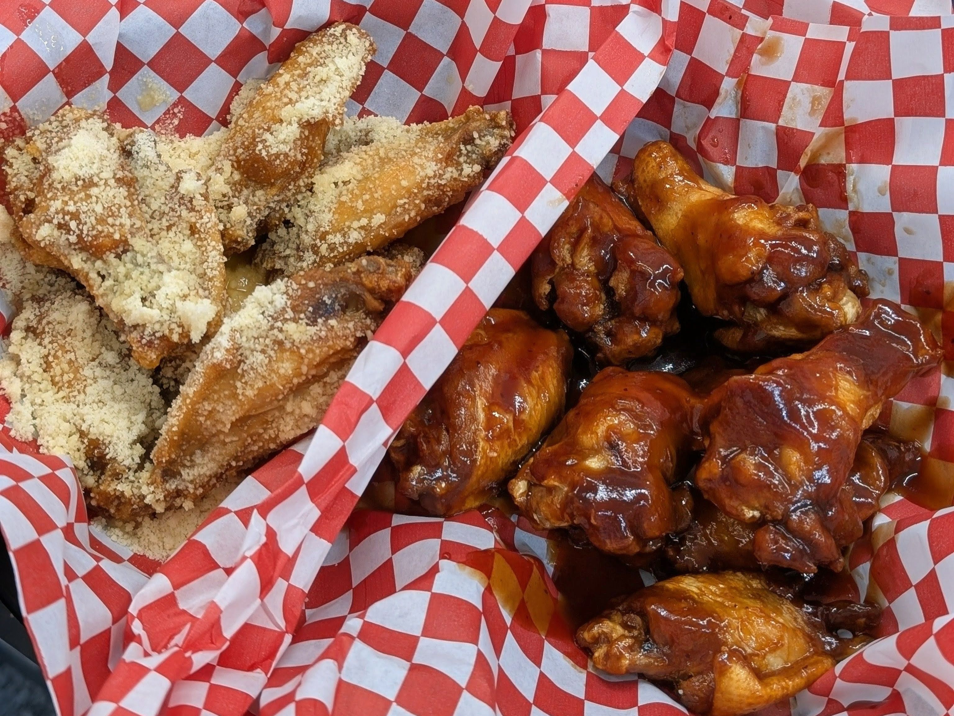 Wings 14 Traditional.