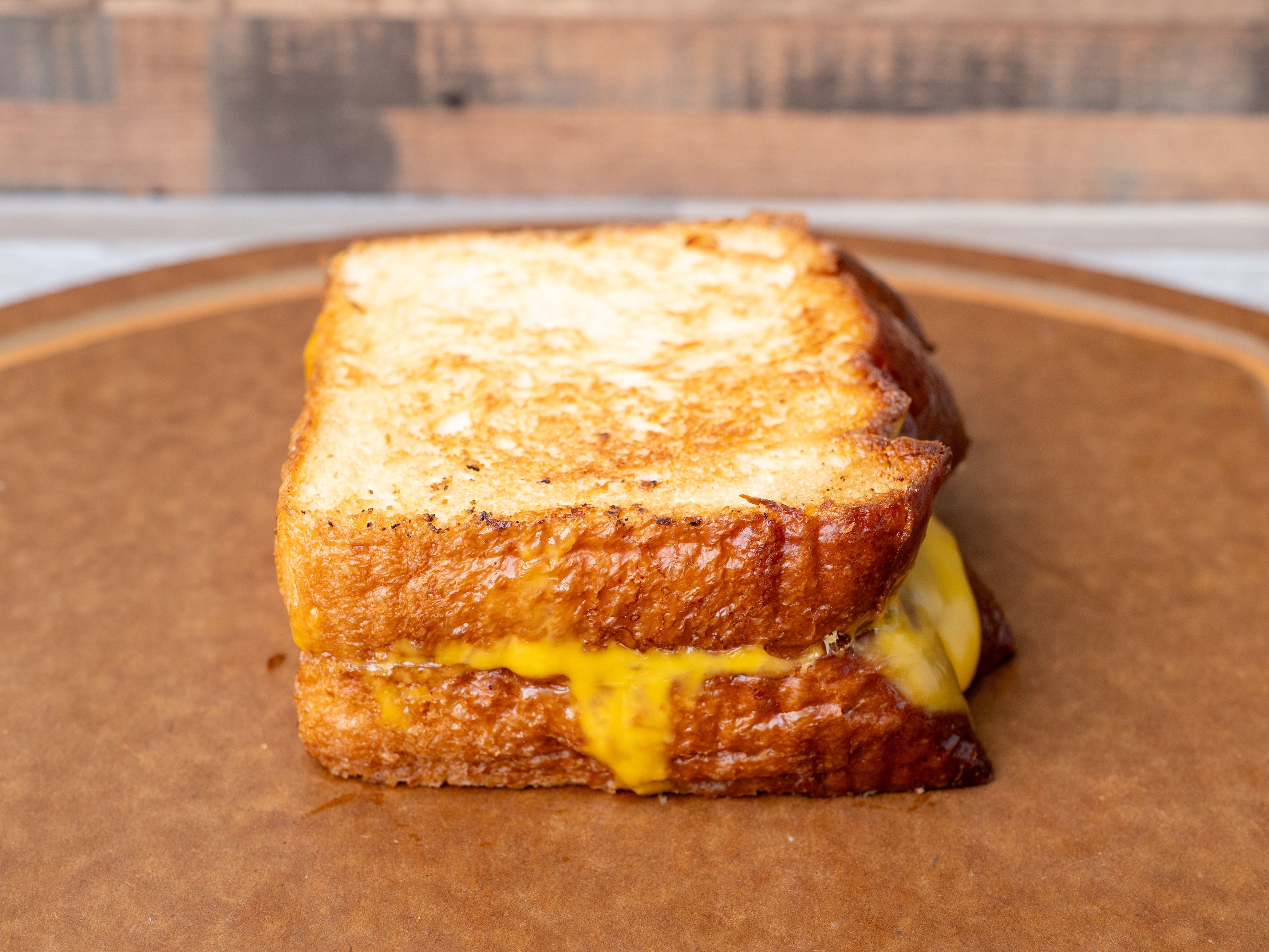 KIDS GRILLED CHEESE.