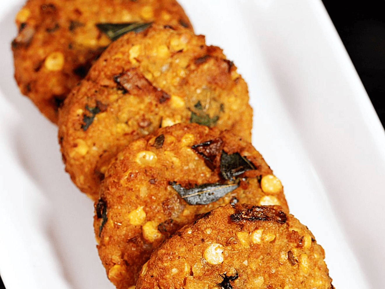 Masala Vada (5pcs).