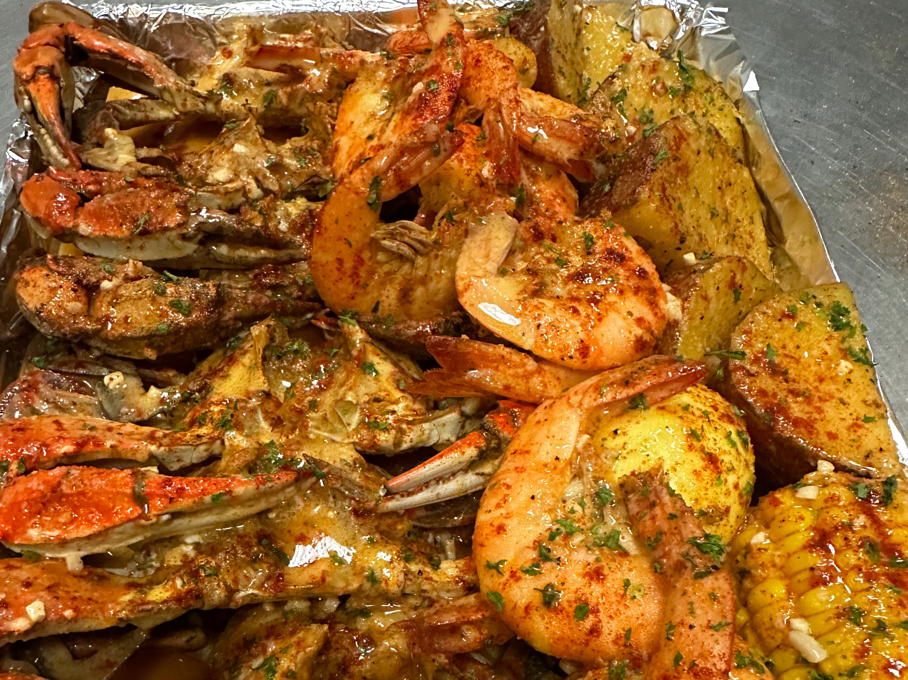 Garlic Blue Crab(6) Tray (W/Shrimp(12)