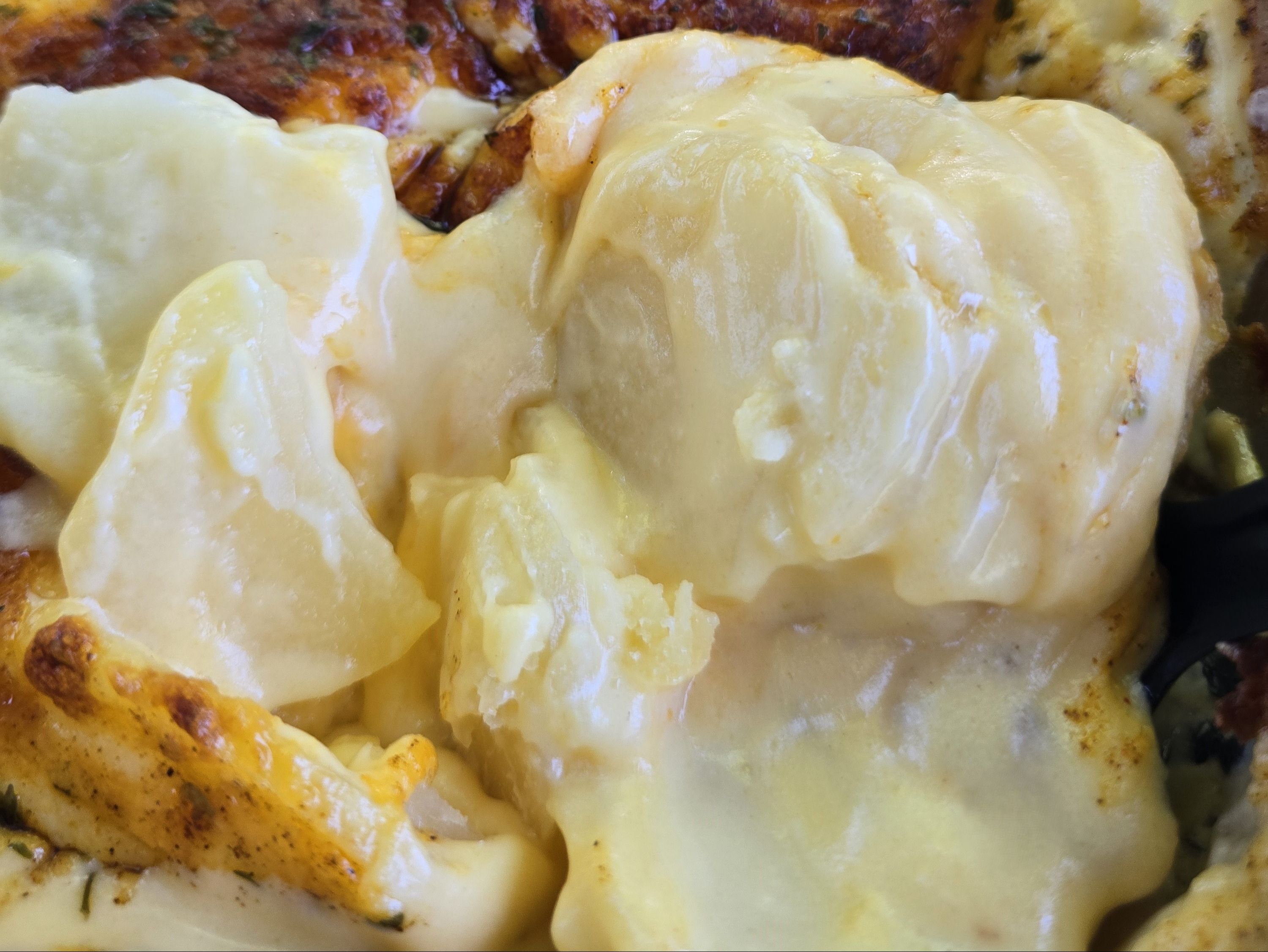 Scalloped Potatoes Full Tray.
