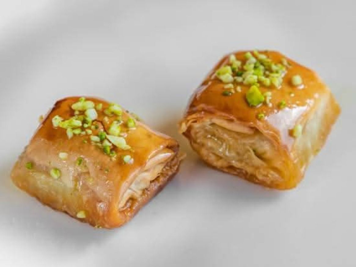 Baklava (2 Pcs).