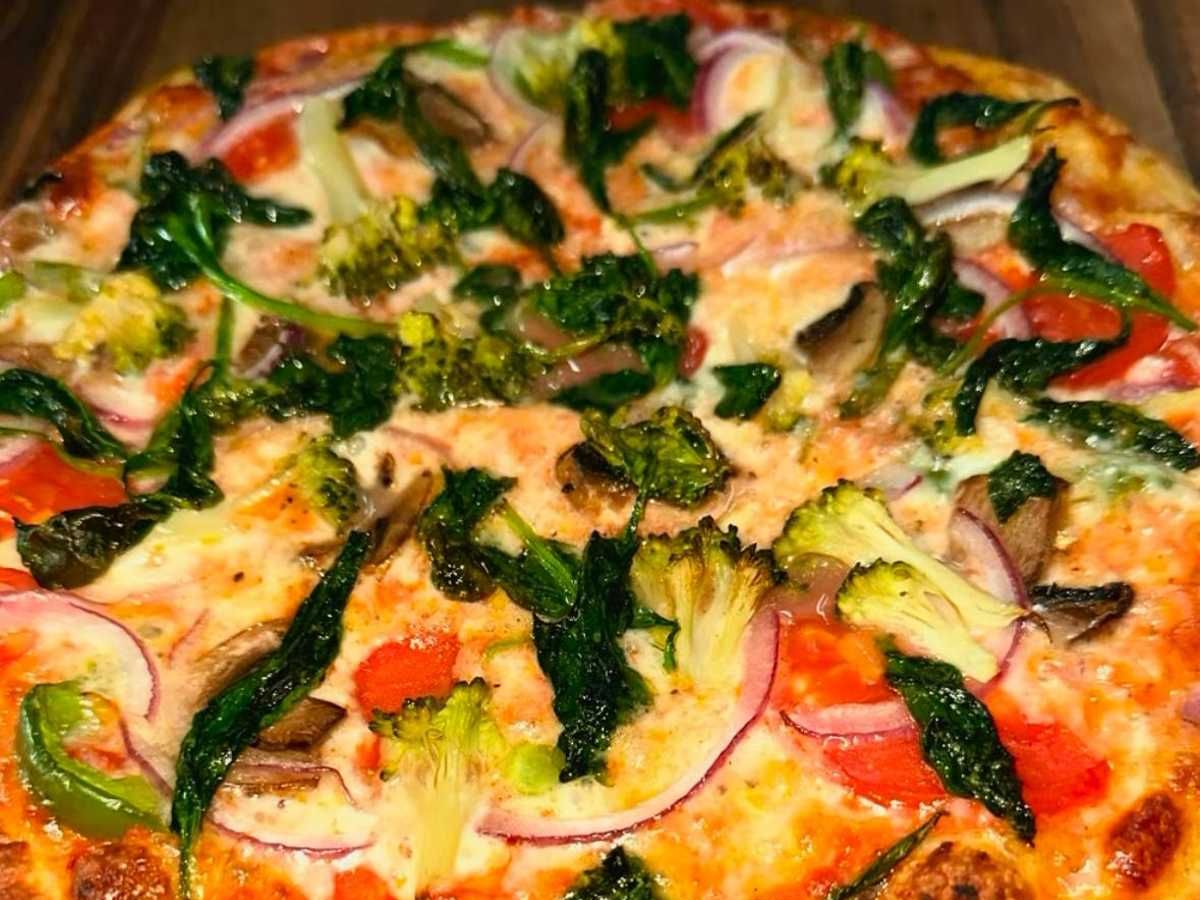 The Veggie Pizza - Large 16"