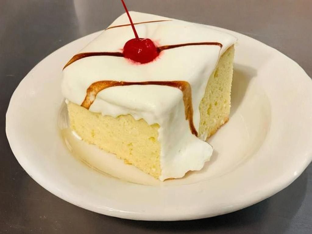 Pastel de Tres Leches.