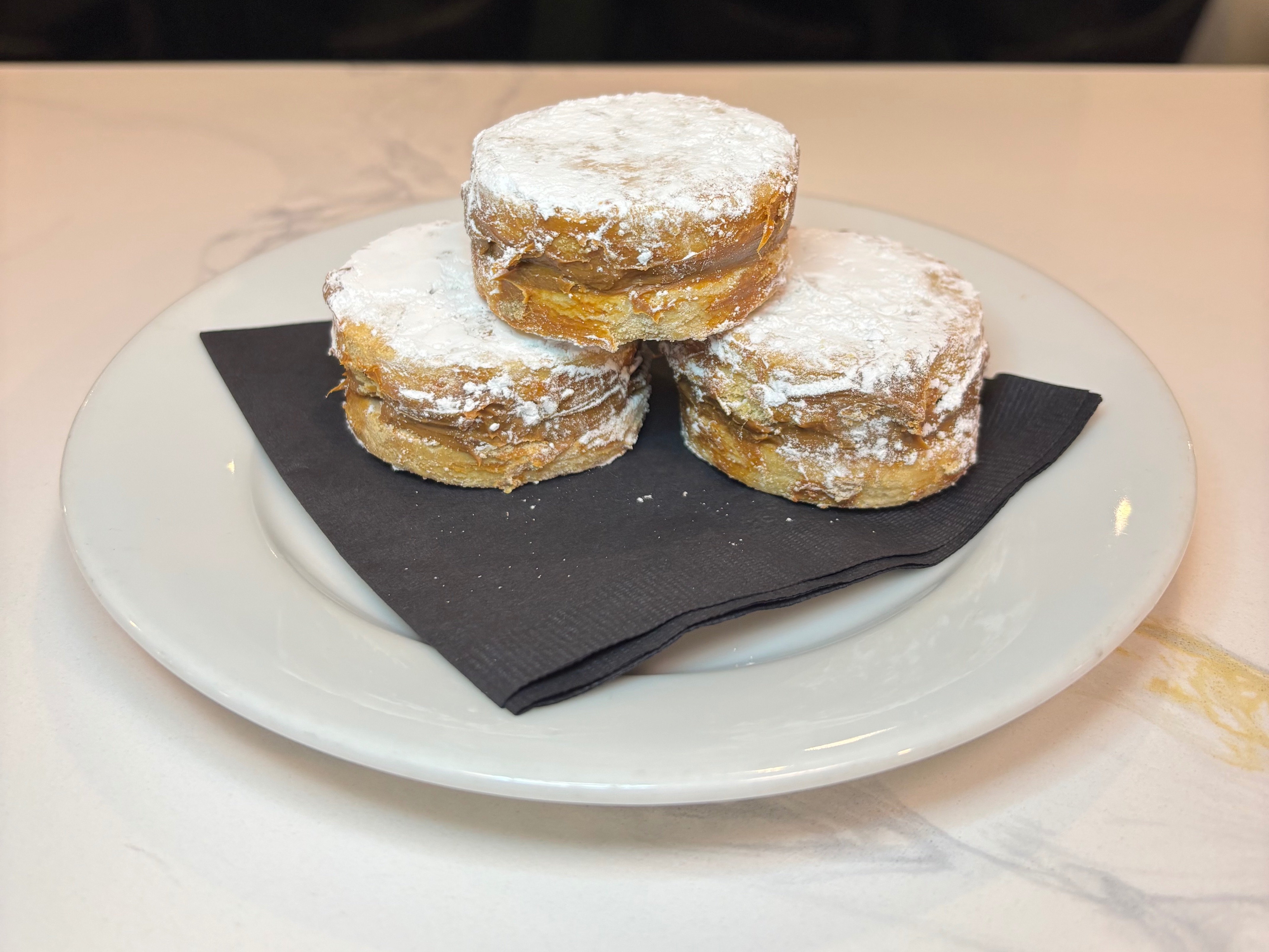 Alfajores.