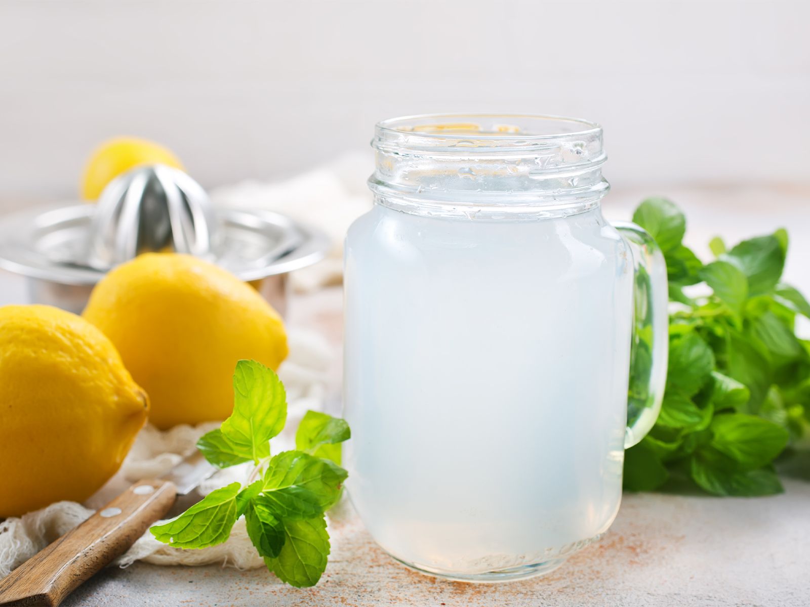 NIMBU SODA.