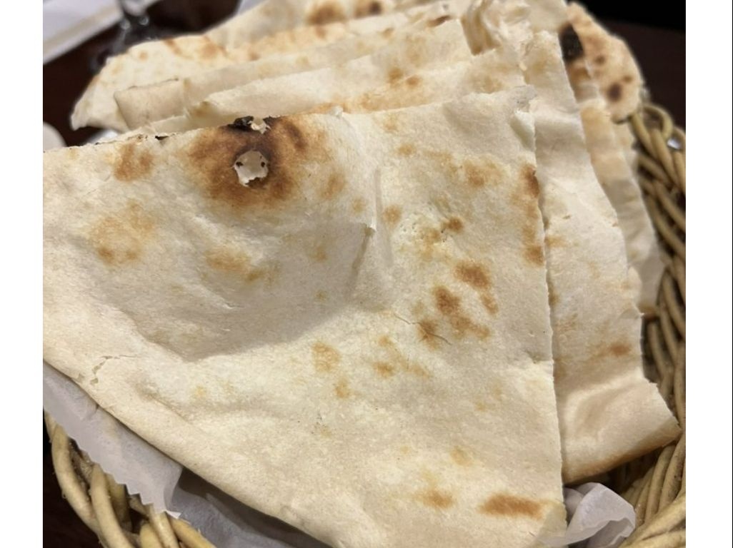 Plain Naan.