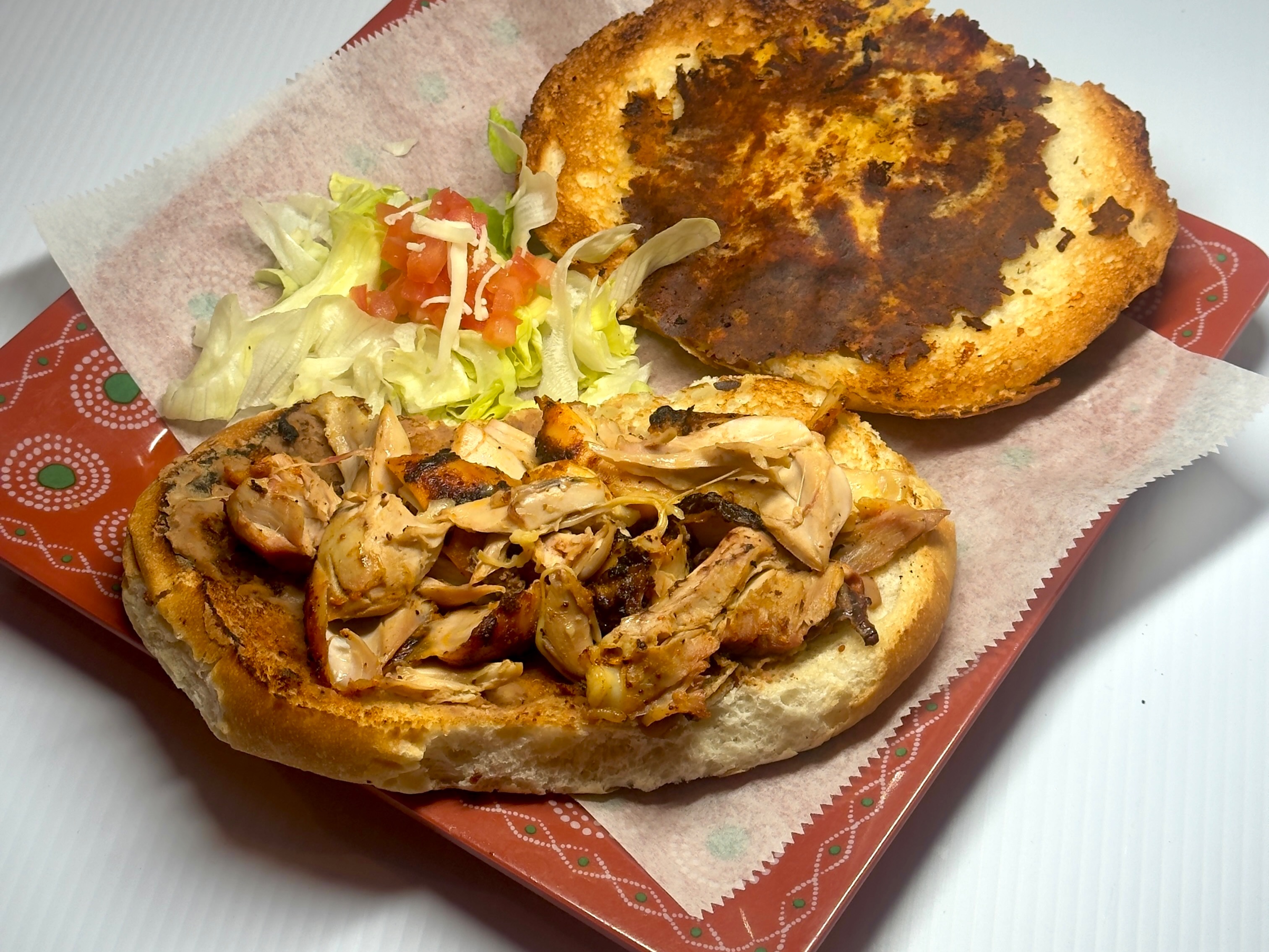 Premium Chicken Tikka Torta.