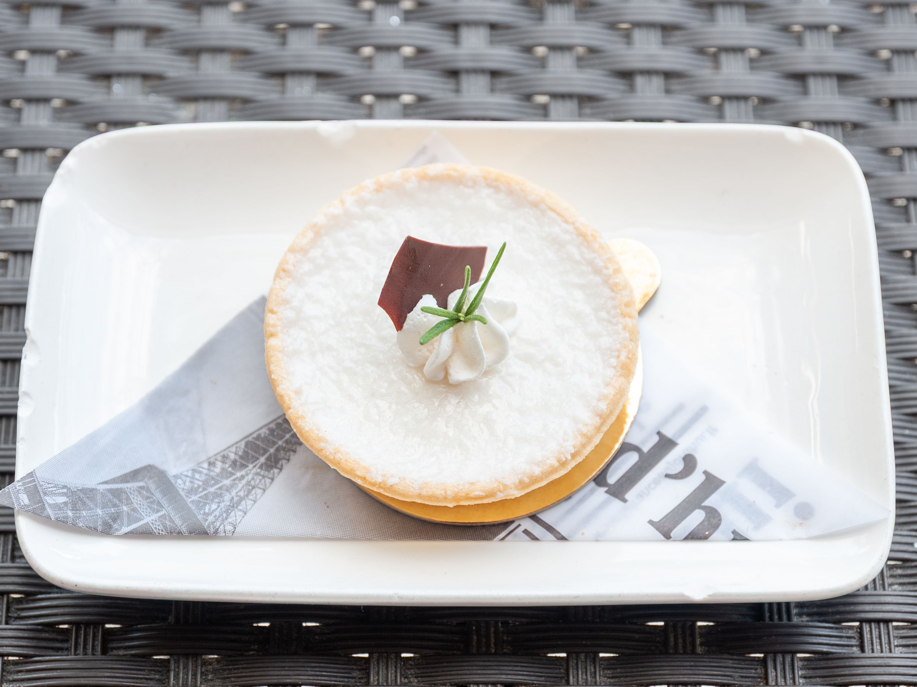 Coconut Tartelette.