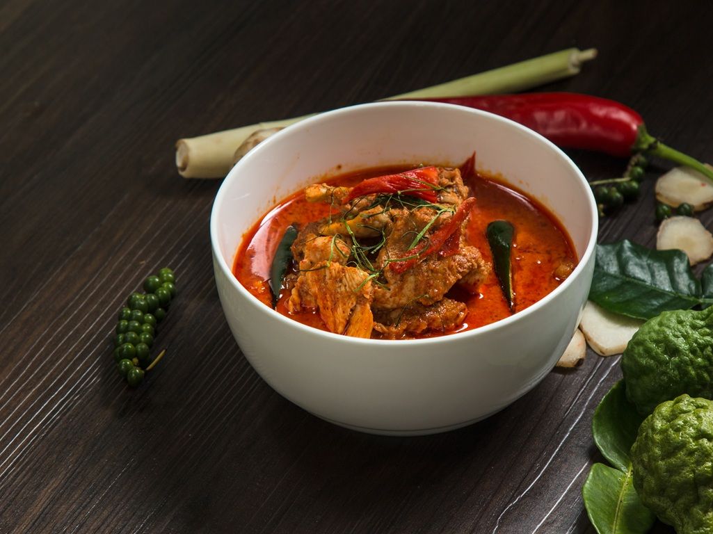 CHICKEN CURRYLEAF CURRY.