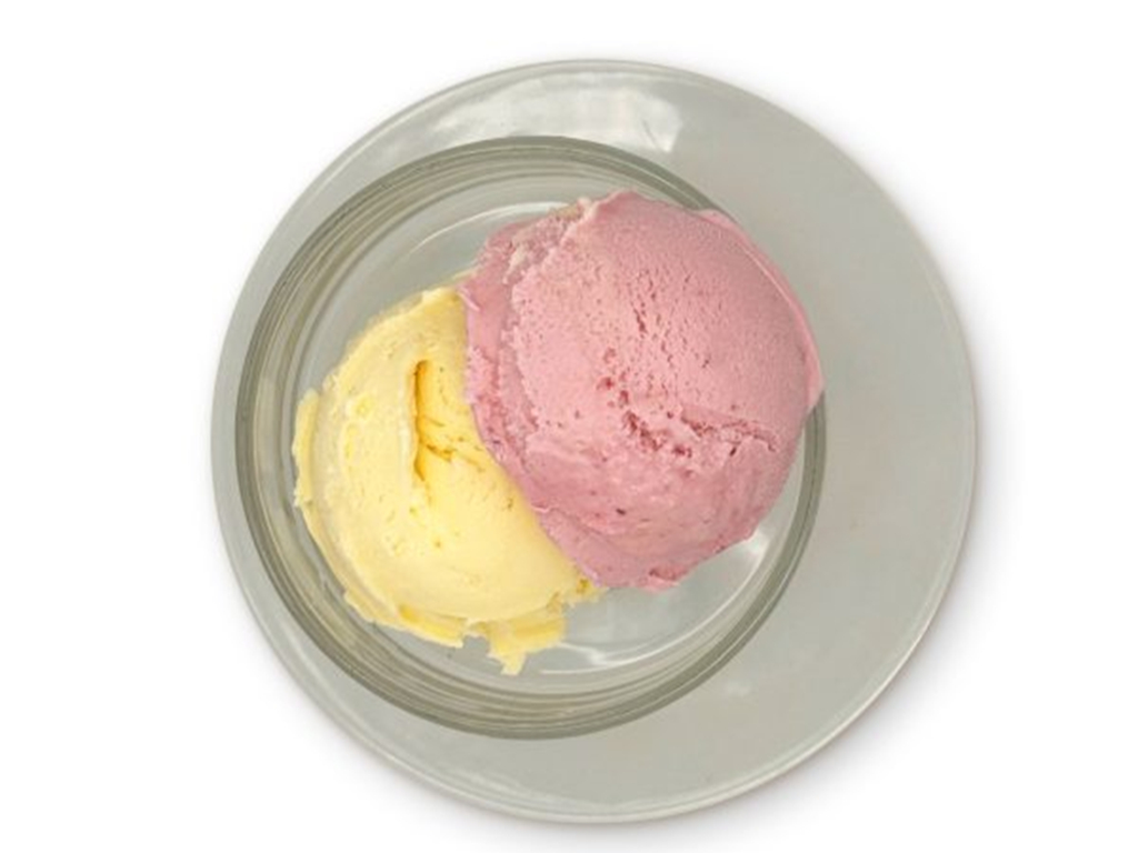 ICE CREAM, 1 SCOOP.