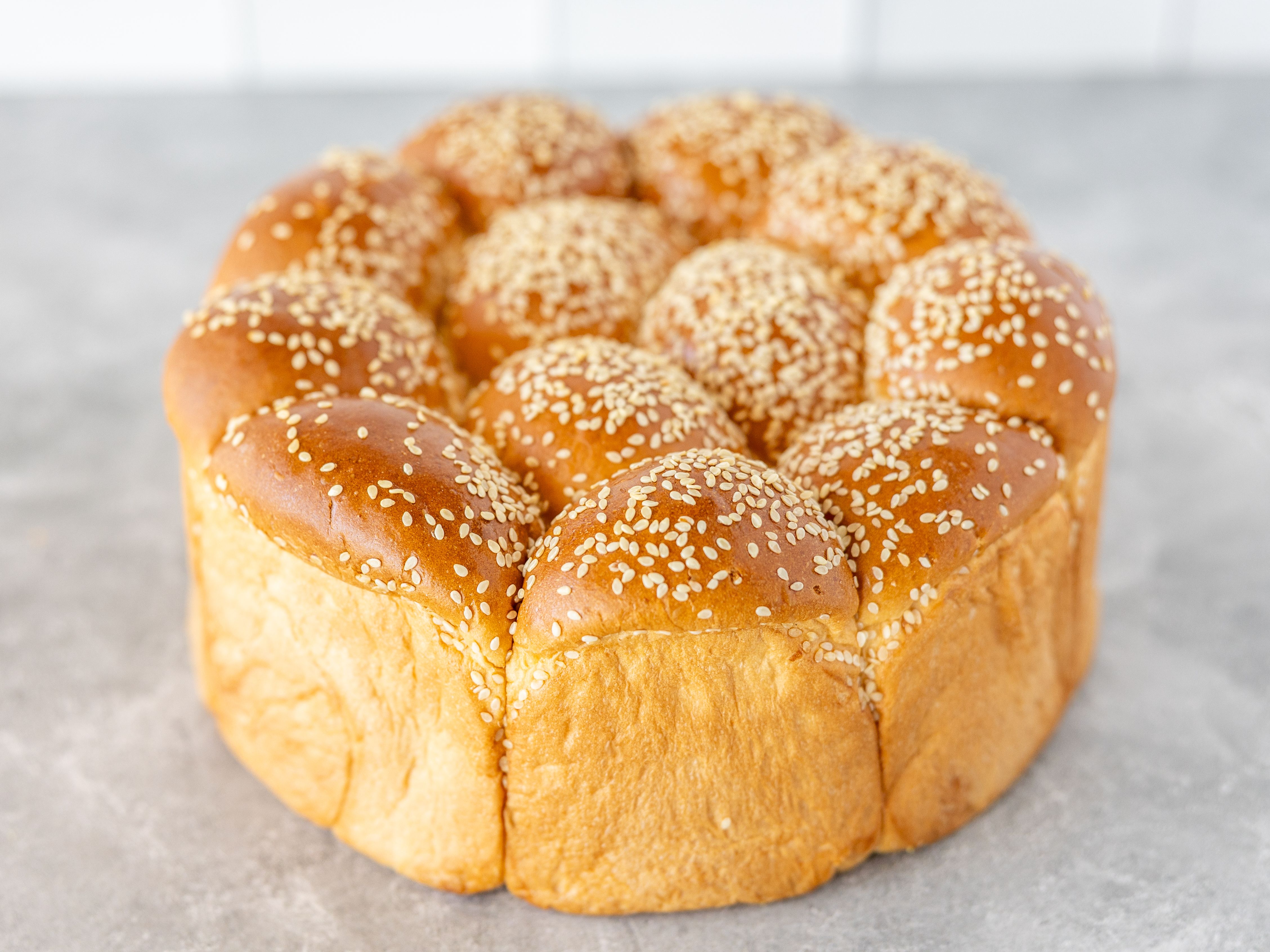 Pull-Apart Challah - Egg Sesame.