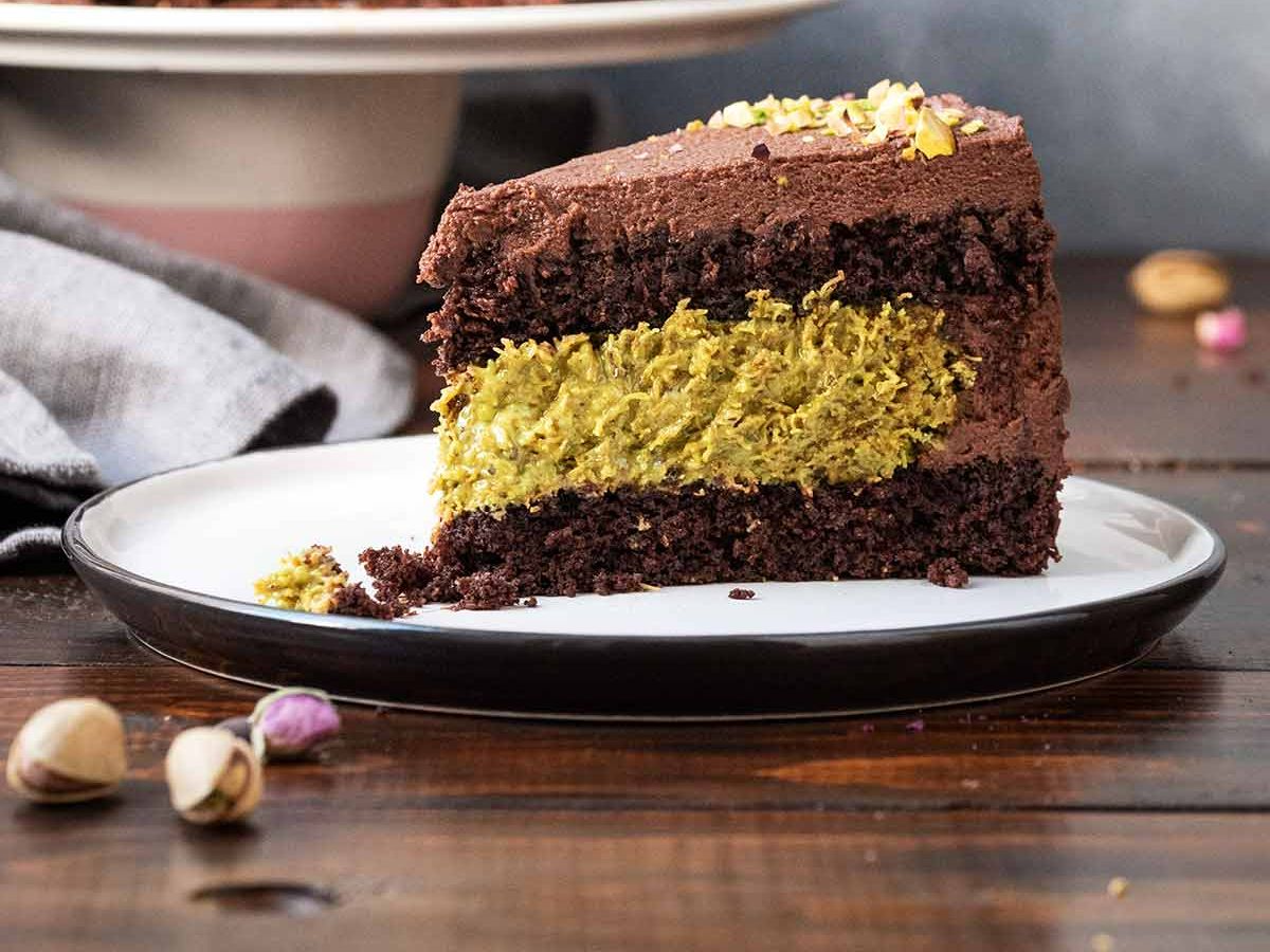 DUBAI CHOCOLATE CAKE.