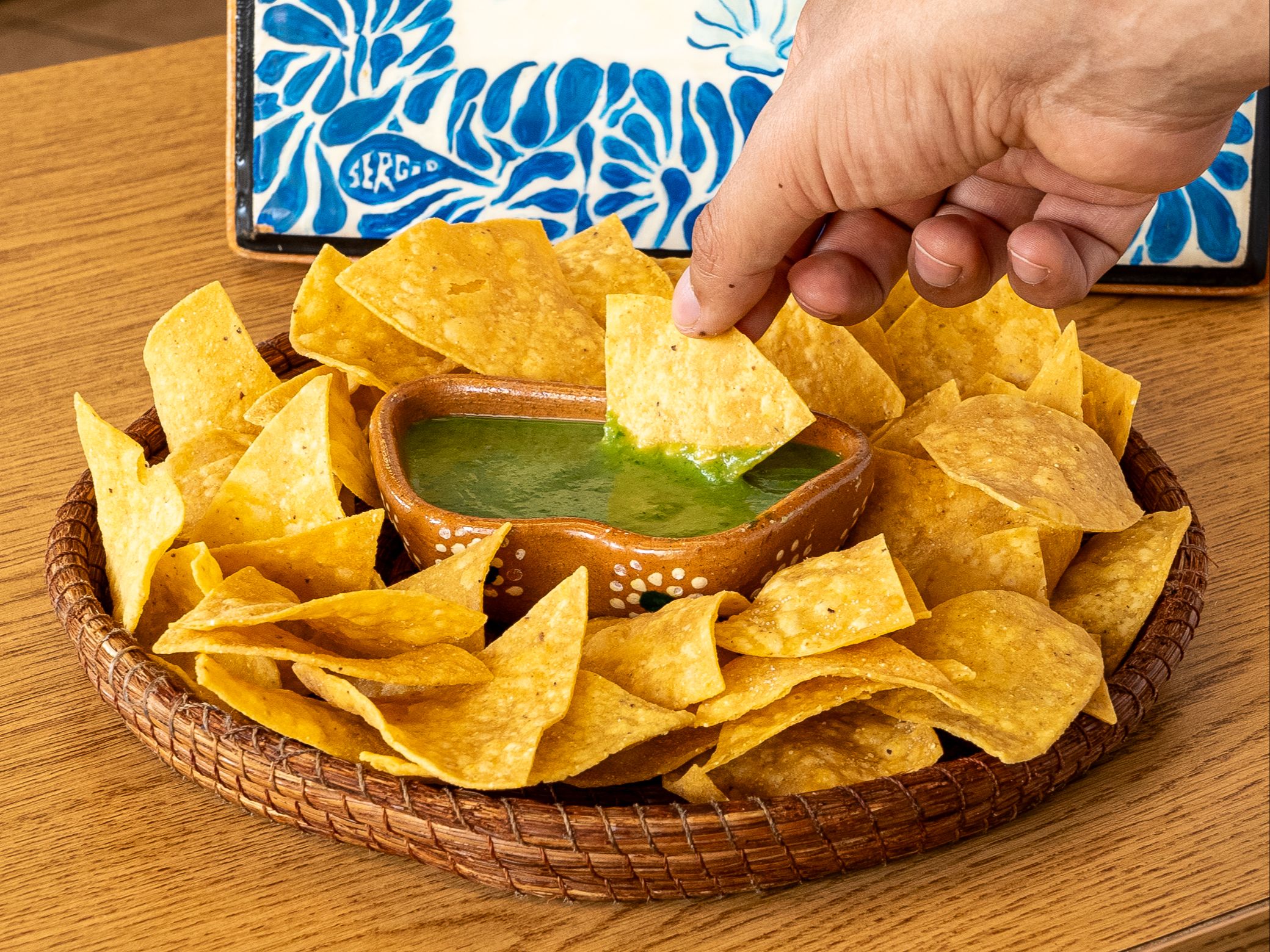 Chips & Salsa.