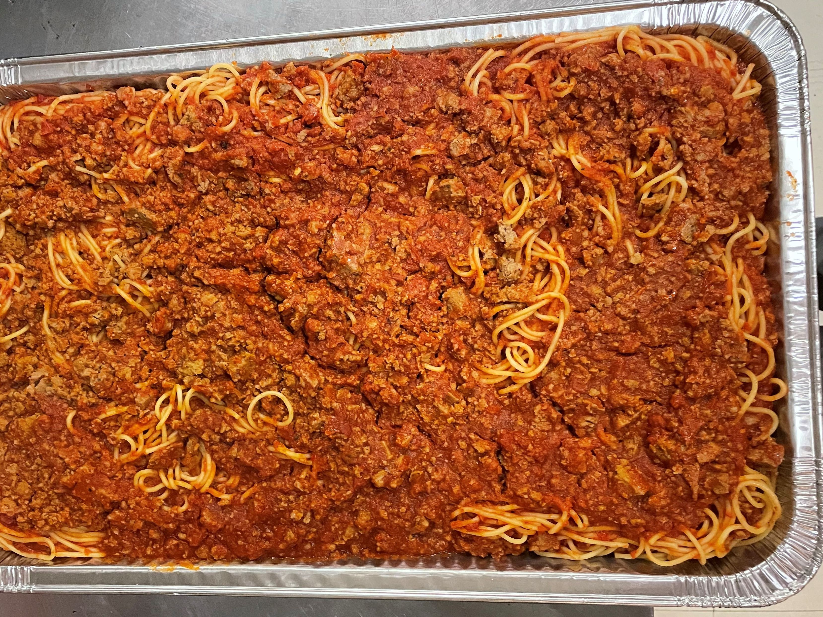 Spaghetti Meat Sauce Tray For 10 People