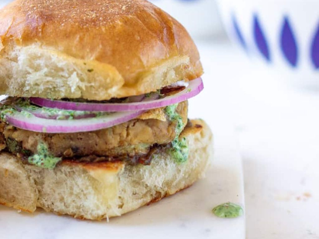 Beef Shammi Bun Kabab.