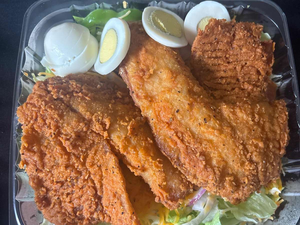 Grilled Tilapia Salad