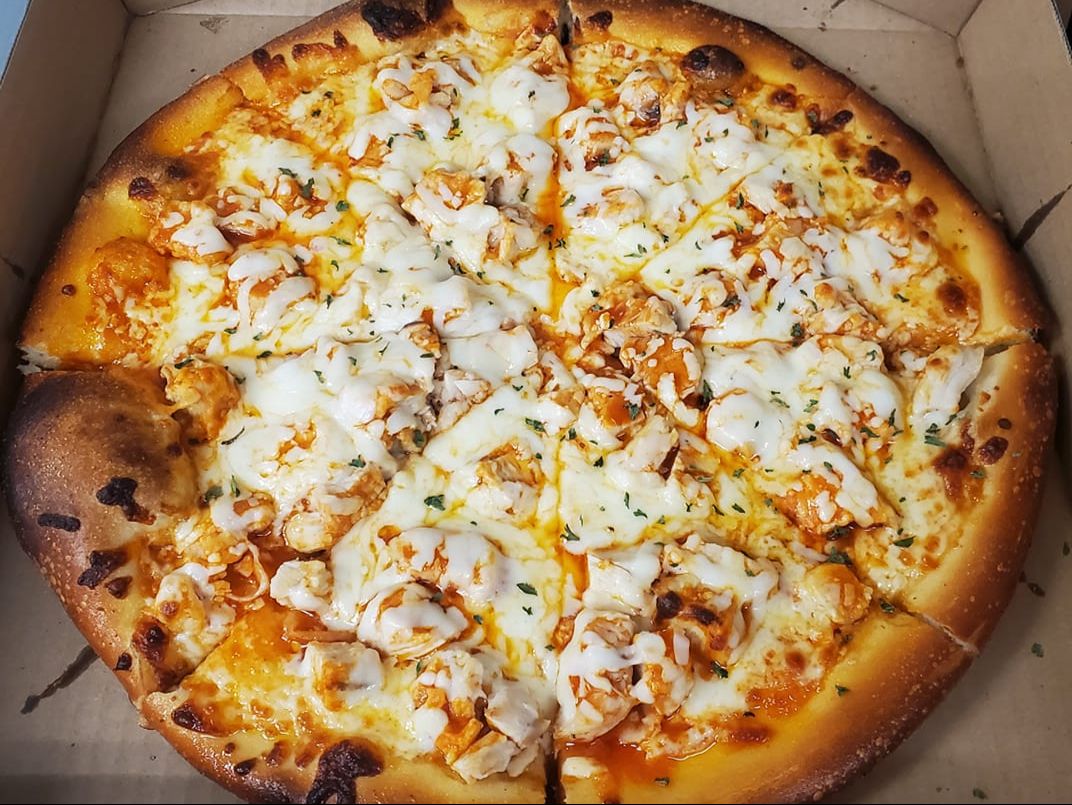 Small Buffalo Chicken Pizza