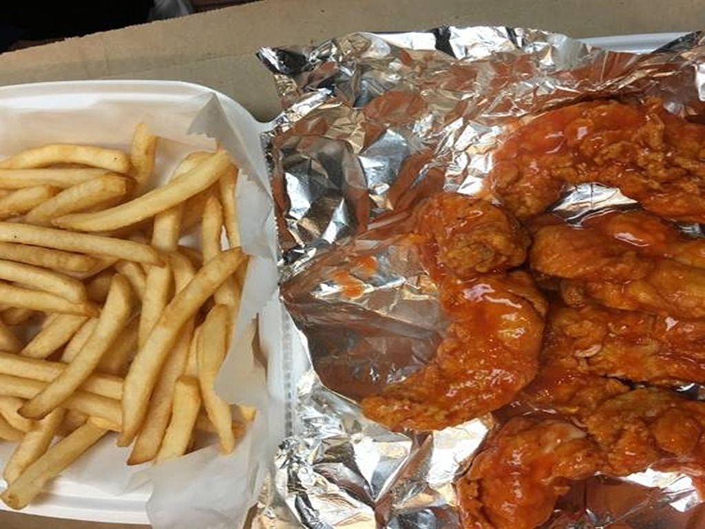 Buffalo Fingers Dinner.